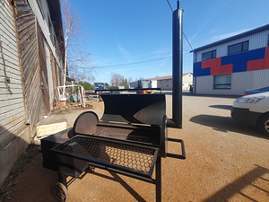 Taastatud grill/BBQ suitsu ahi (4 foto / 6)