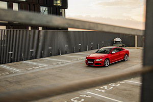 Audi S5 4.2 V8 260kv (14 foto / 15)
