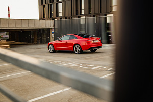 Audi S5 4.2 V8 260kv (15 foto / 15)