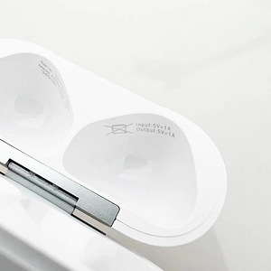 AirPods 4 (6 фото из 10)