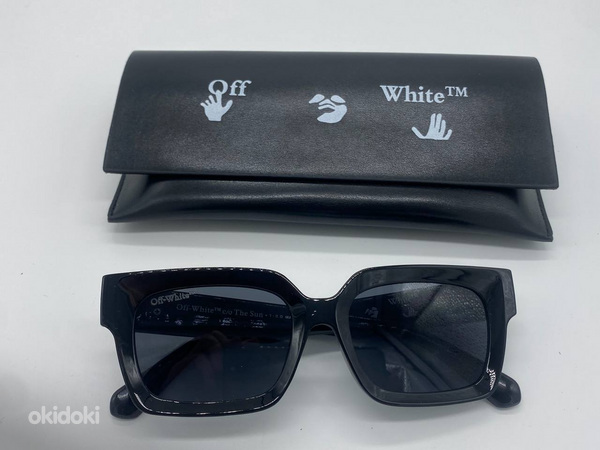 Off White Virgil Päikeseprillid, Mustad/valged