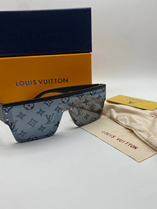 Louis Vuitton L Waimea (Unisex) (5 foto / 8)