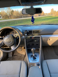 Audi A4 Avant 2.0 103kw (6 foto / 8)