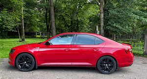 Skoda Superb Sportline (6 foto / 6)