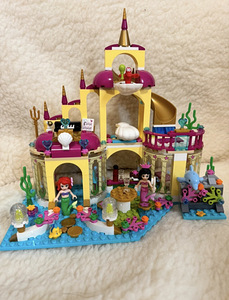 Lego Friends 41063 Disney Princess Ariel's Undersea Palace (1 фото из 2)
