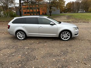 Skoda Octavia (1 фото из 10)