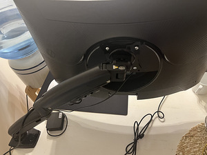 Samsung 27” odyssey g5 (3 foto / 3)