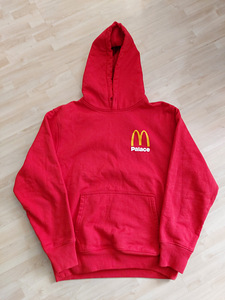 Palace x Mcdonalds (1 foto / 5)