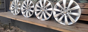 Vw Original R16 5x112 57.1mm et44 (1 foto / 7)