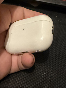 Airpods pro 2 (4 фото из 9)