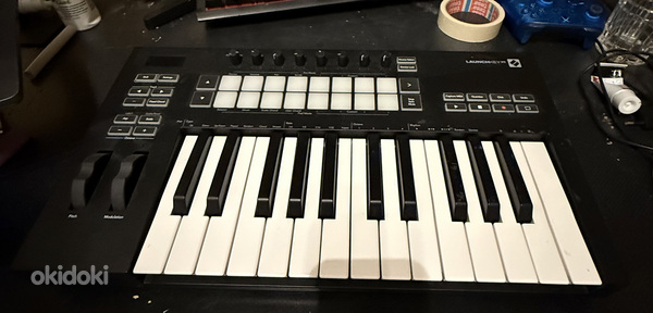 Novation Launchkey 25 mk3