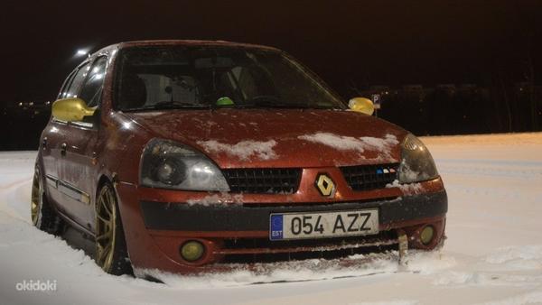 Renault clio (foto #8)