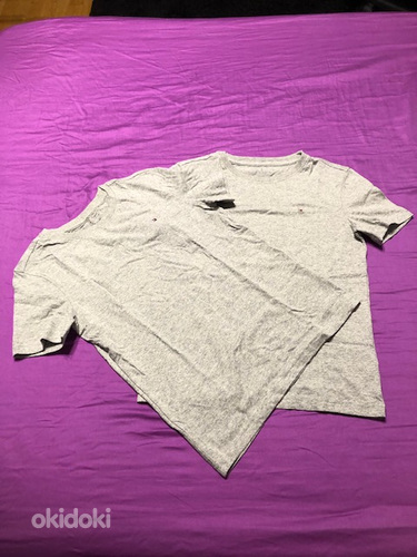 2 футболки (Tommy Hilfiger) (фото #3)