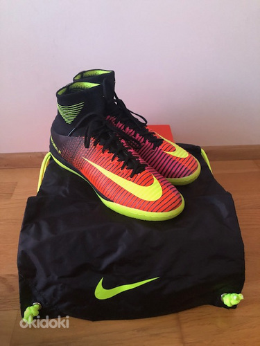 Новые бутсы для мини-футбола Nike MercurialX Proximo II (фото #1)