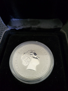 1 oz 2011 Austraalia nokkloom plaatinamünt (2 foto / 3)