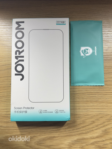 Защитное стекло IPhone 16/16Plus/16 Pro/16 ProMax