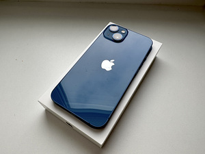 iPhone 13 128GB Blue (1 foto / 4)
