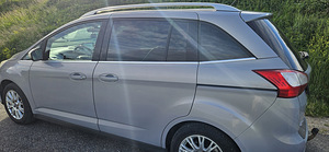 Ford grand c-max (6 foto / 15)