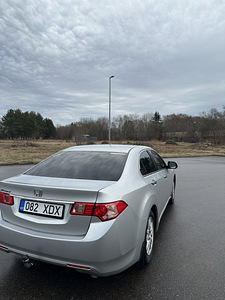 Honda Accord i-dtec 2.2 (3 foto / 10)