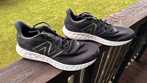 New Balance tossud 44 (6 фото из 6)