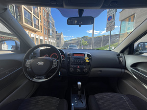 Kia ceed 1.6 93kW автомат (7 фото из 10)