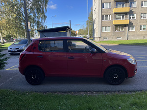 Skoda Fabia 2009 (5 foto / 8)