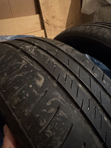 Продам шины r16 (2 фото из 4)