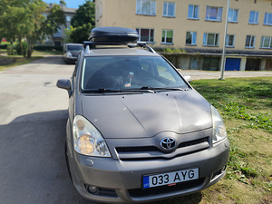 Toyota korolla verso lpg (3 фото из 8)