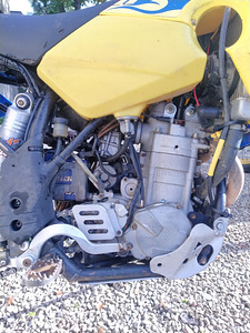 Husaberg FE450 (5 foto / 10)