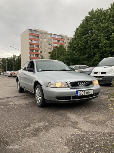 Audi A4 1.8 95.г (фото #2)