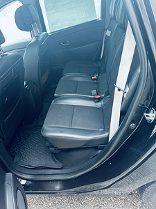 Renault grand Scenik 2014 (7 foto / 11)