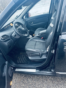 Renault grand Scenik 2014 (9 foto / 11)