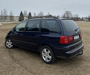 Seat Alhambra (4 foto / 11)