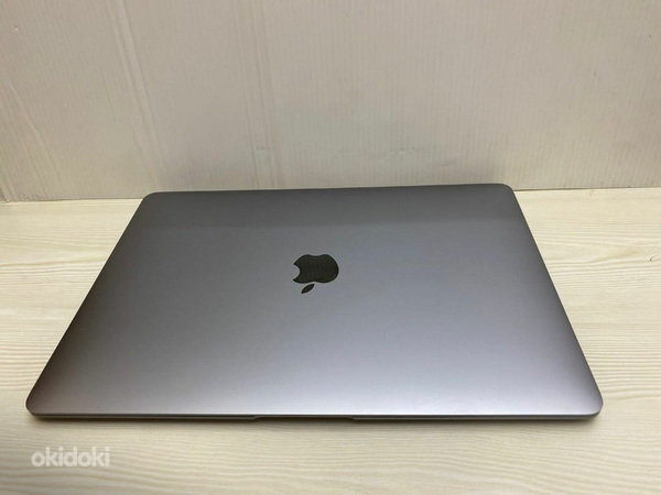 Apple MacBook Air 13 M1 256 ГБ ENG/RUS (фото #1)
