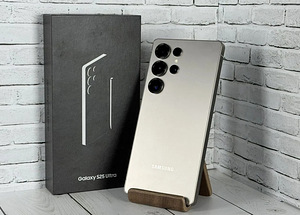 Samsung galaxy s25 ultra (4 foto / 4)