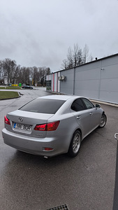 Lexus is220d (1 фото из 9)