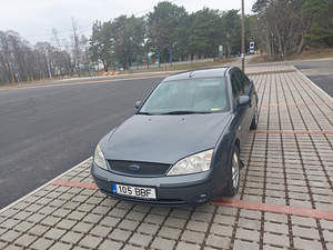Ford Mondeo (2 фото из 12)