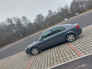 Ford Mondeo (1 фото из 12)