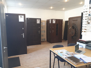 Jauns Durvju salons (3 foto no 3)