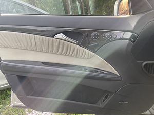 Mersedes 320 w211 (8 foto / 11)