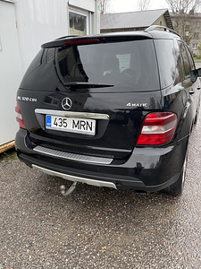 Mercedes ML 320d (5 foto / 10)
