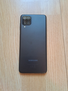 Samsung Galaxy A12 (3 foto / 3)
