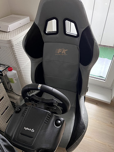 Logitech G920 komplekt koos tooliga (2 foto / 3)