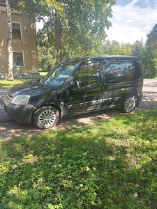 Citroen Berlingo 1.6 66kw 2008a (6 foto / 11)