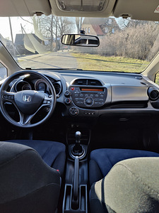 Honda Jazz Comfort 1.3 73kW (12 foto / 14)