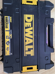 Dewalt (1 foto / 2)