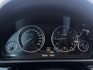 BMW 520d (7 foto / 13)