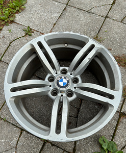 BMW 18" velg (1 foto / 2)
