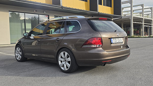 Volkswagen Golf (3 foto / 15)