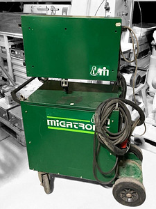Poolautomaatne keevitusseade Migatronic KDO 325 (1 foto / 7)